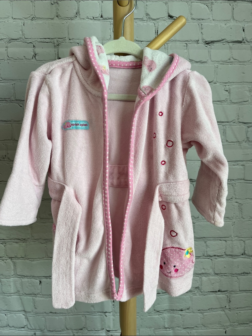⭐️⭐️PICK 5 / $20 Carter's Pink Hooded Baby Robe
